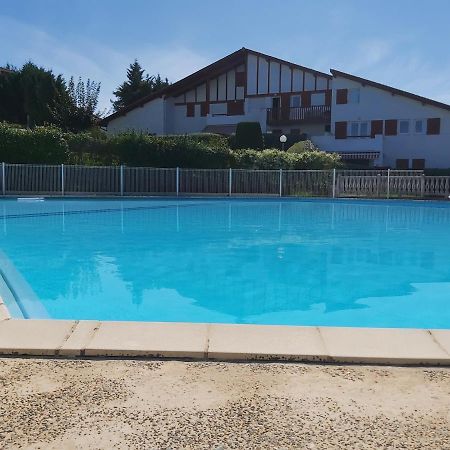 Appartement A Hendaye Avec Piscine Et A Cote De La Plage Extérieur photo