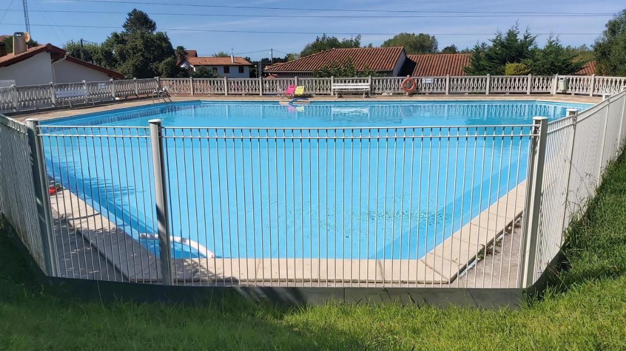 Appartement A Hendaye Avec Piscine Et A Cote De La Plage Extérieur photo